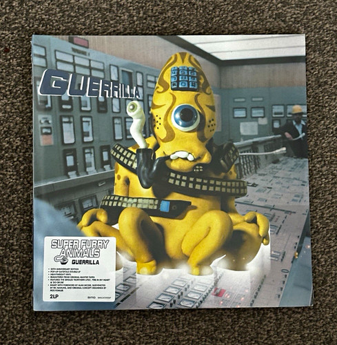 Super furry animals - animals, guerrilla